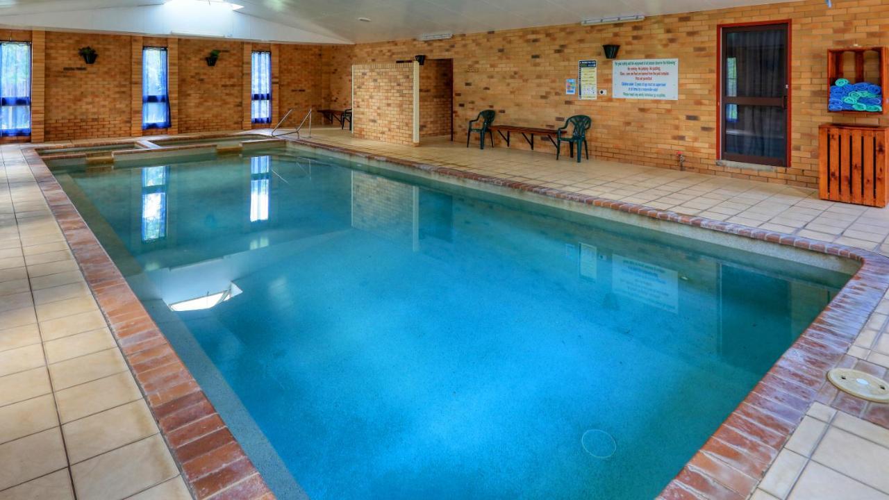 North Parkes Motel Dış mekan fotoğraf