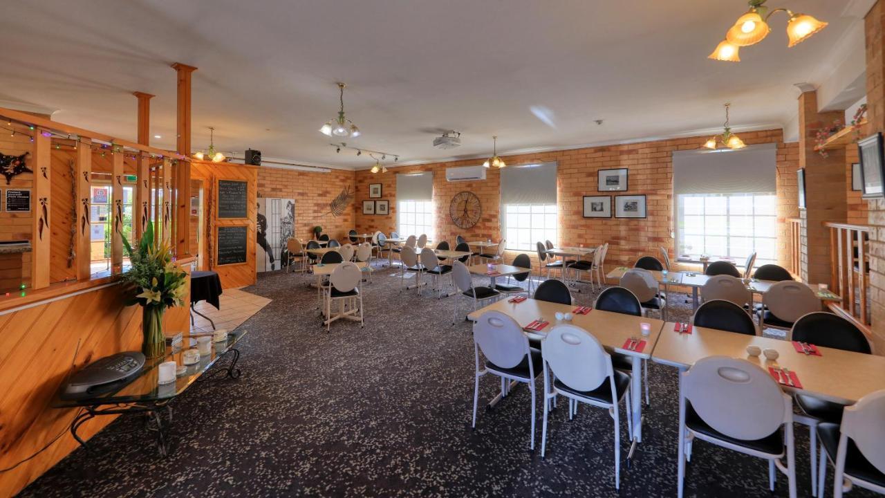 North Parkes Motel Dış mekan fotoğraf