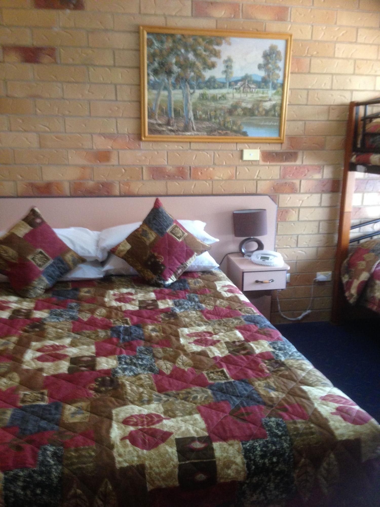 North Parkes Motel Dış mekan fotoğraf