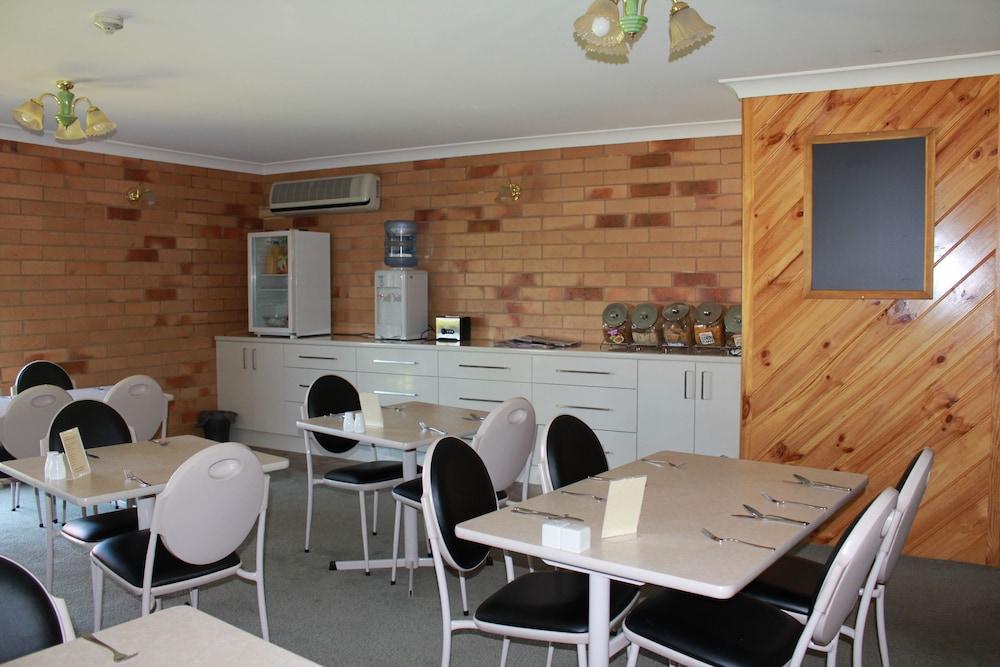 North Parkes Motel Dış mekan fotoğraf