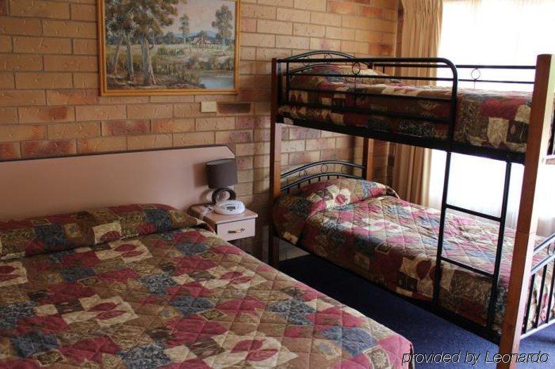 North Parkes Motel Dış mekan fotoğraf