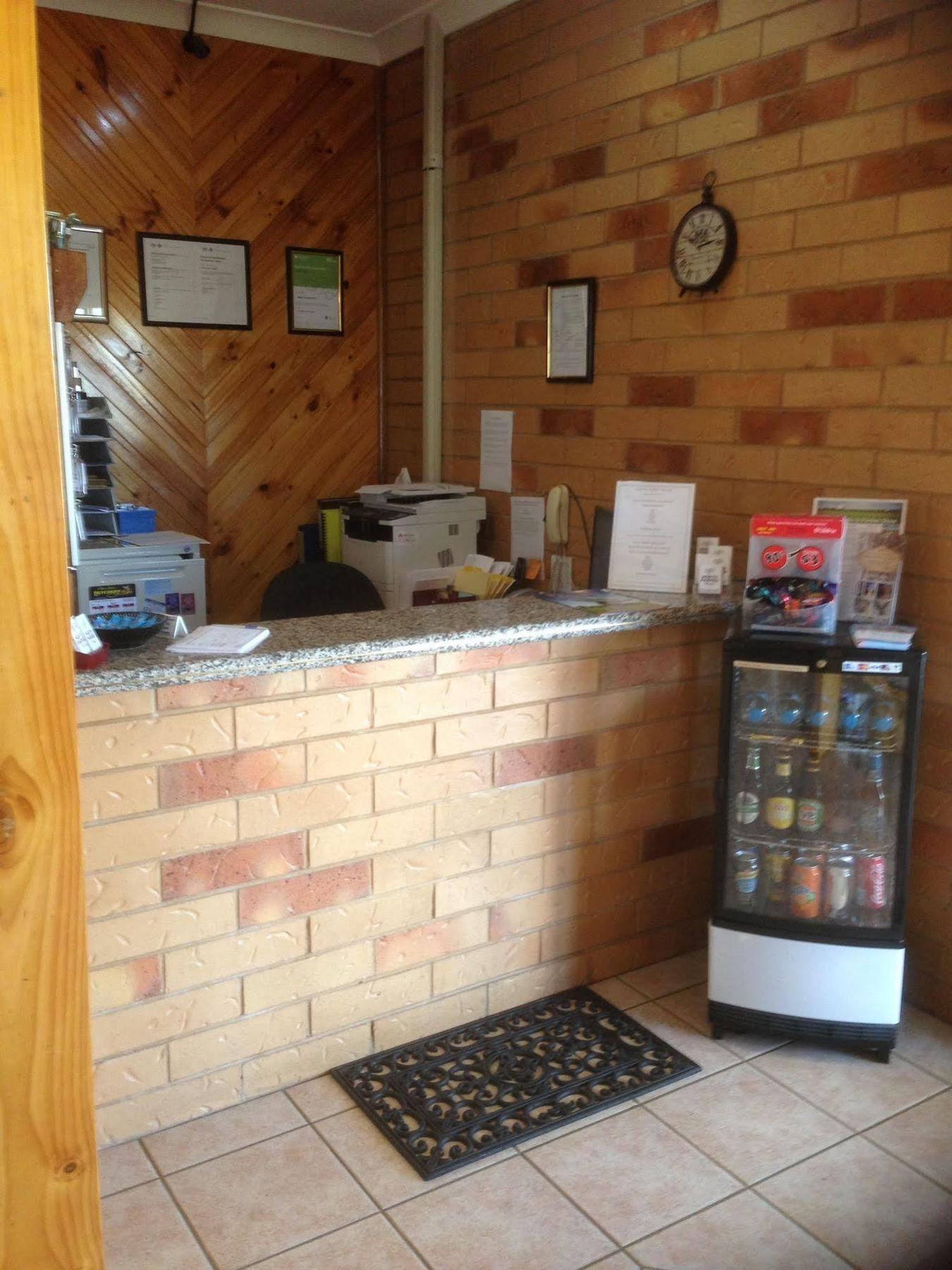 North Parkes Motel Dış mekan fotoğraf