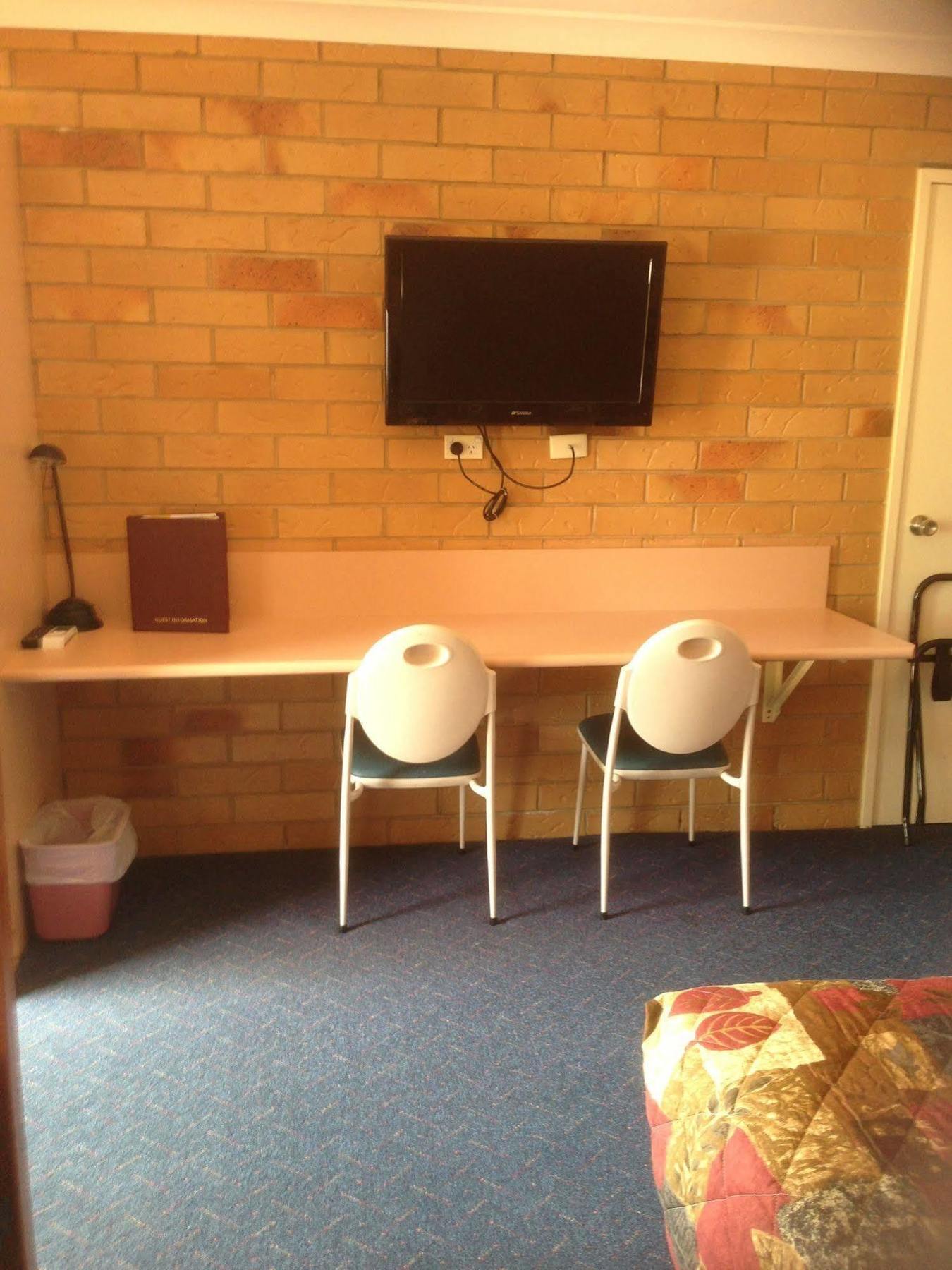 North Parkes Motel Dış mekan fotoğraf